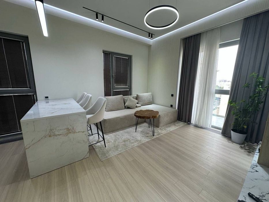 Сдается 2х ком квартира в NRG Oybek