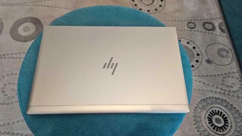 HP 840 G7, I5 10310U @ 1.7GHz, 12 Gb ram DDR4, 128GB ssd M2, tastatura iluminata