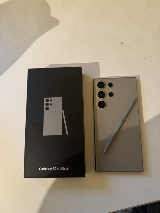 Продам Samsung S24 ULTRA