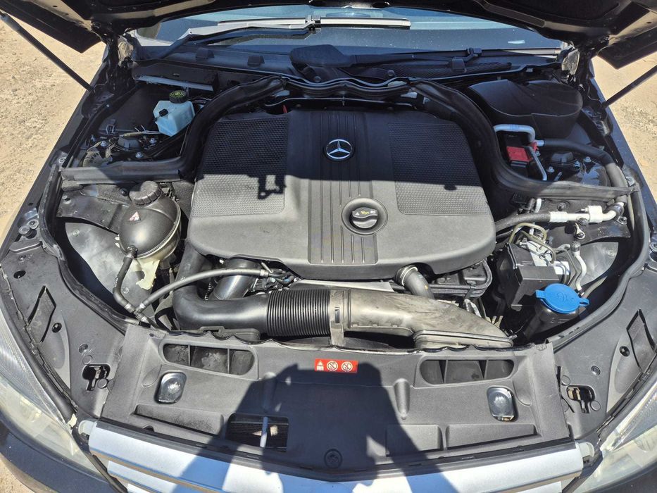 Bara fata /Capota motor Mercedes C-Class W204 2.2 cdi euro5
