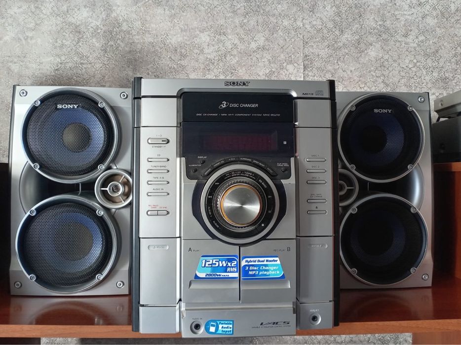 Продам музыкальный центр