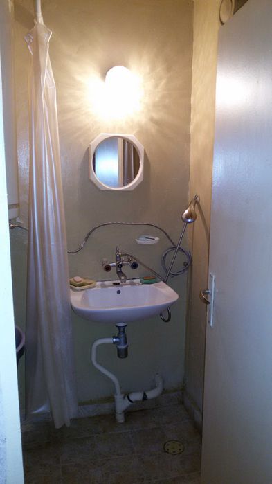 Дава се под наем Едностаен апартамент в Варна, Владислав Варненчик - 60 кв.м за 255 € - Снимка #4