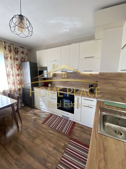 Дава се под наем Тристаен апартамент в Варна, Цветен квартал - 90 кв.м за 663 € - Снимка #1