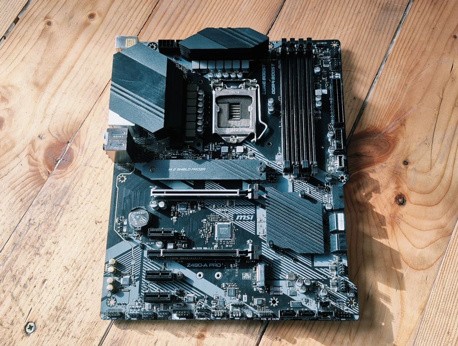 Placa baza gaming MSI Z490 A PRO socket 1200