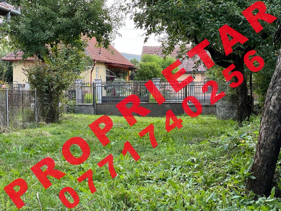 Casă în centrul Bonțida, la 200 m de Castelul Bánffy, teren 1.642 mp