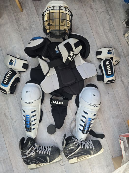 Хоккейная форма.