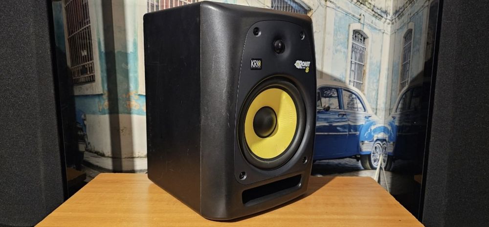 Boxe active monitoare studio KRK Rokit 8 G2 sau ESI nEar 8