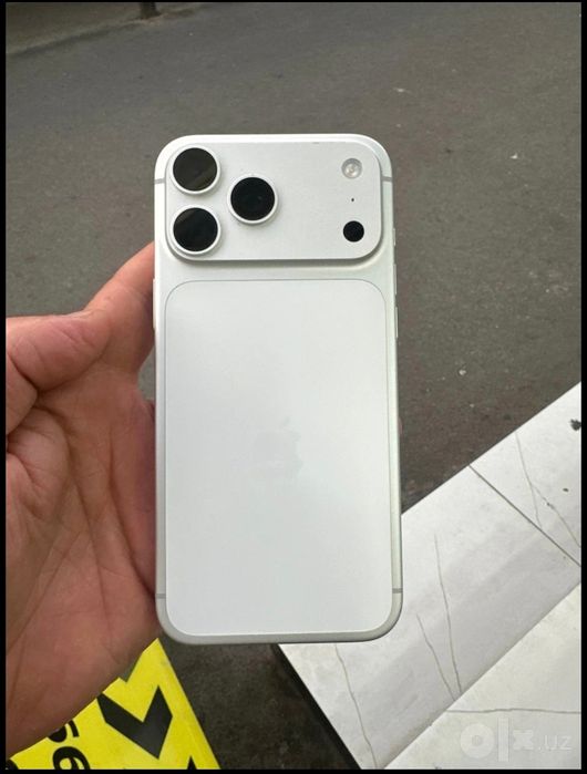 iPhone 17 Pro Max