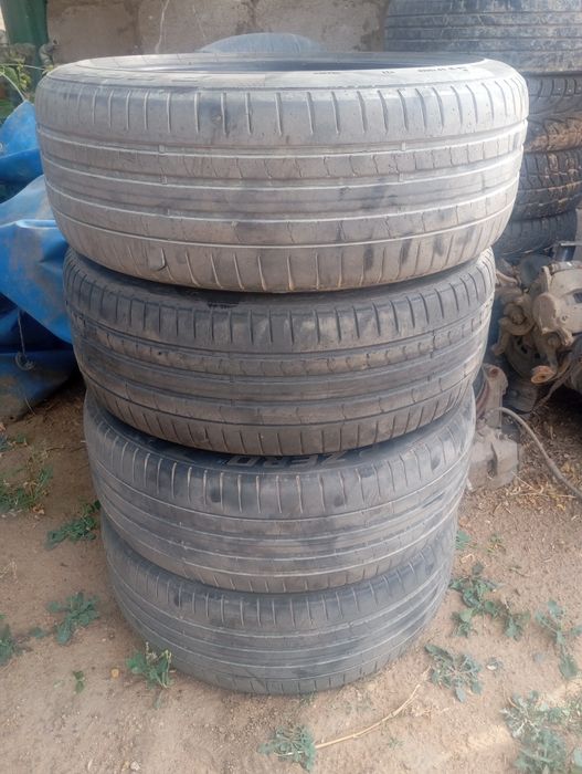 Продам 225/45/19