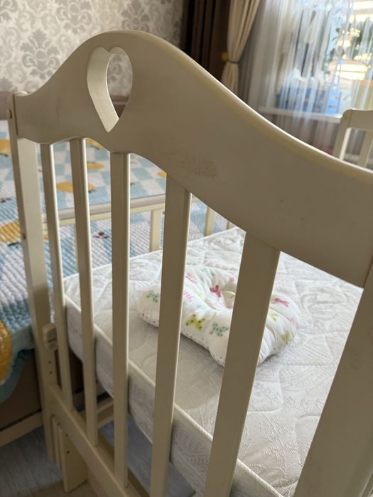 Продам манеж для ребенка