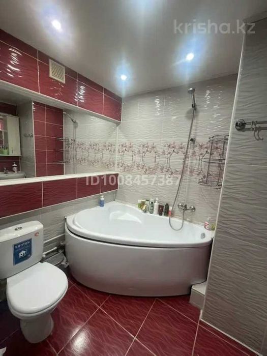 Продам 3-х комн., САМЫЙ ЦЕНТР