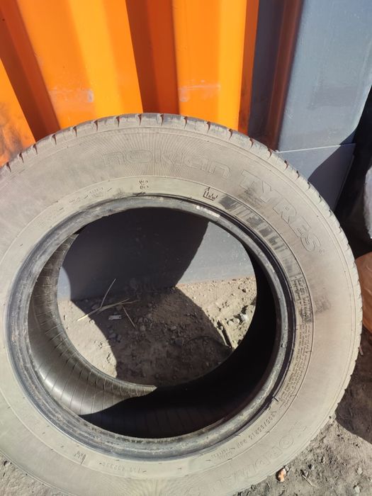 Продам шины б/у 205/65/R15