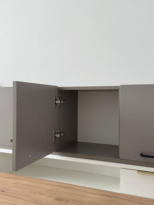 Новый тумба под телевизор 140 см