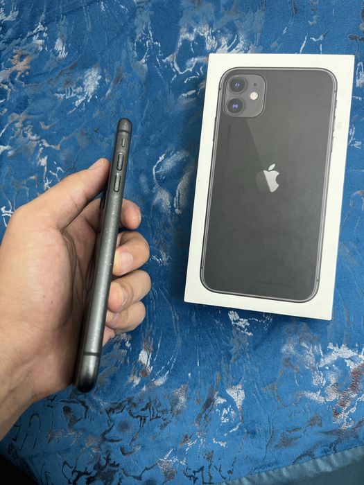 Айфон 11 128гб.