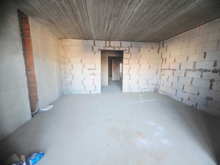 Продажа 4-комнатной квартиры