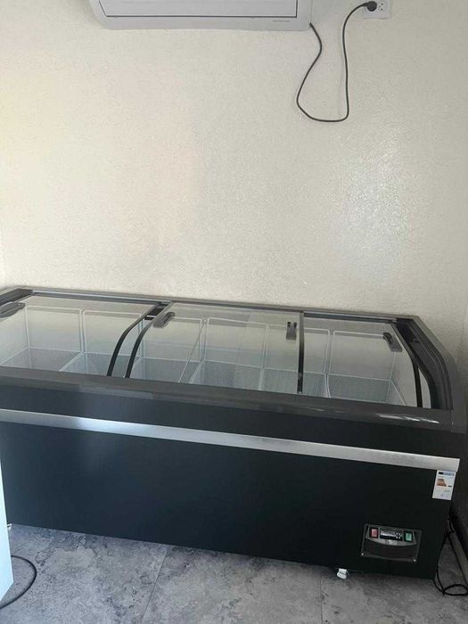 Витринные холодильники и морозильники