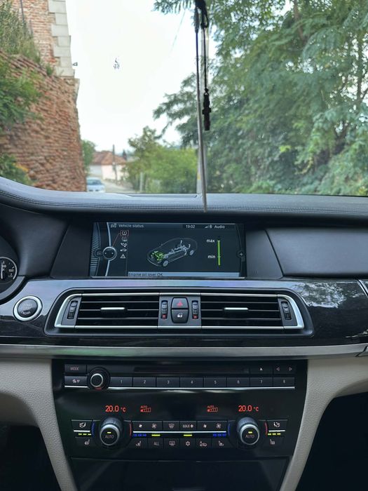 BMW 740d Xdrive M pachet