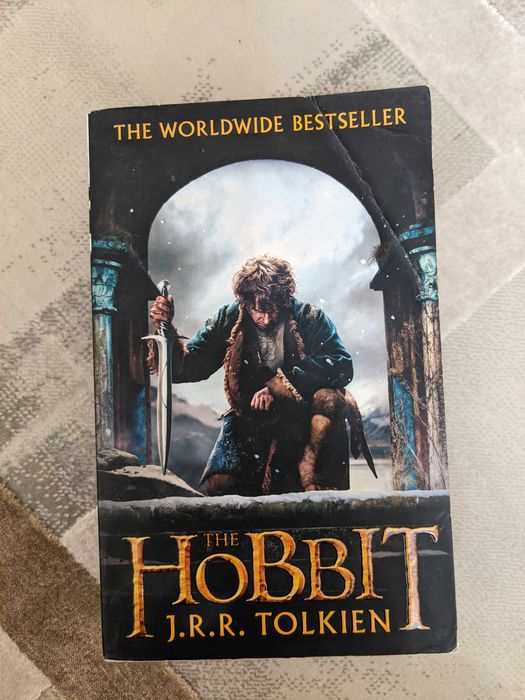 The Hobbit original на английском и другие книги