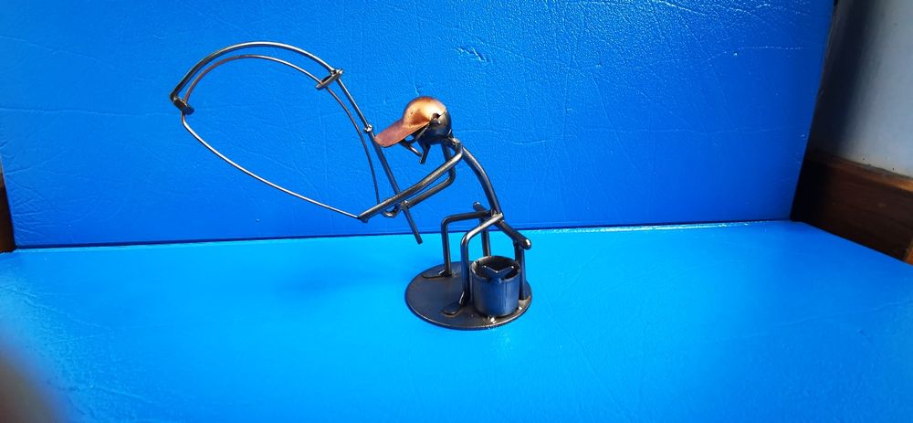 Figurina decorativa Pescar, din metal