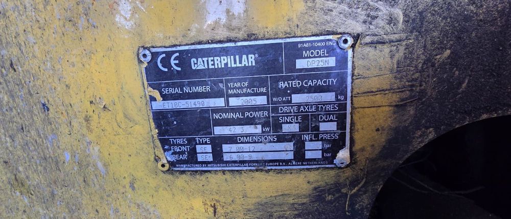 stivuitor caterpilar DP25 N