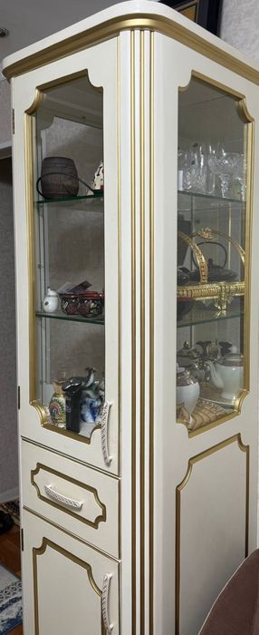 Шкаф пенал для гостинной 2шт