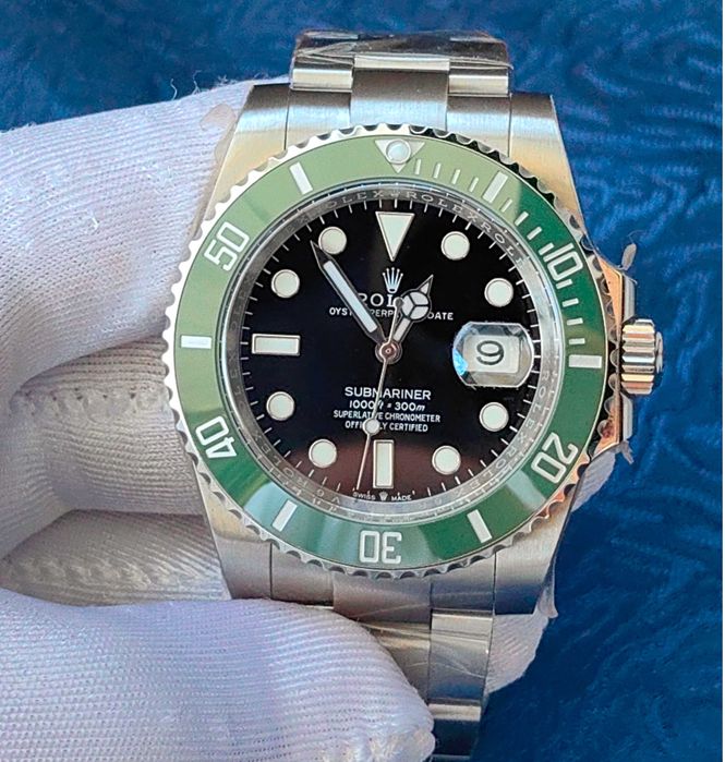 Rolex Starbucks, 3235 с 2 секунди отклонение