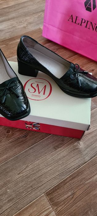 Продам туфли новые !