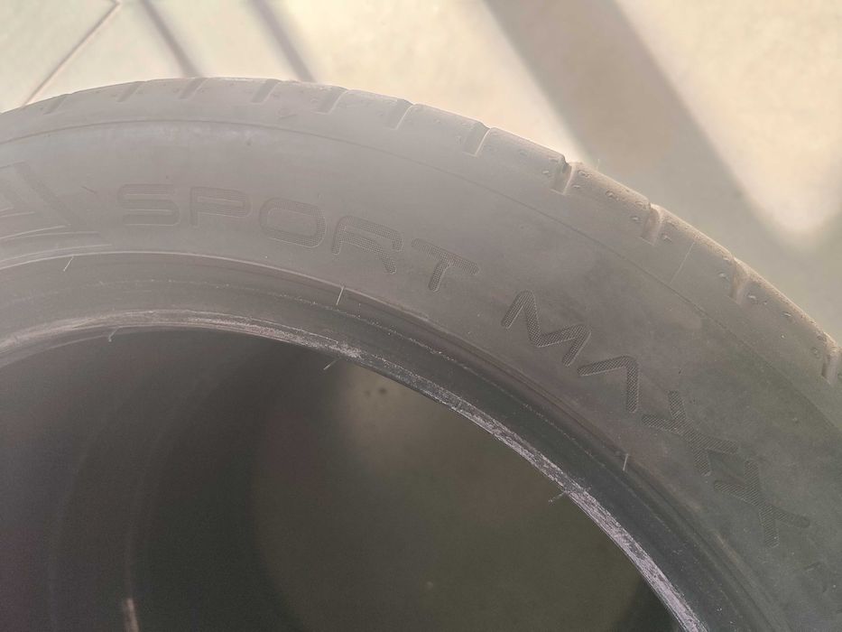 2бр. летни гуми 225/45/17 Dunlop
