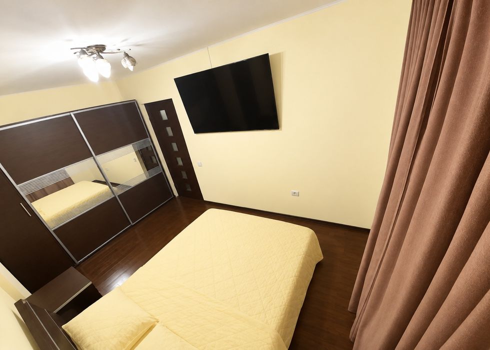 Apartament 2 camere plus living Ostroveni