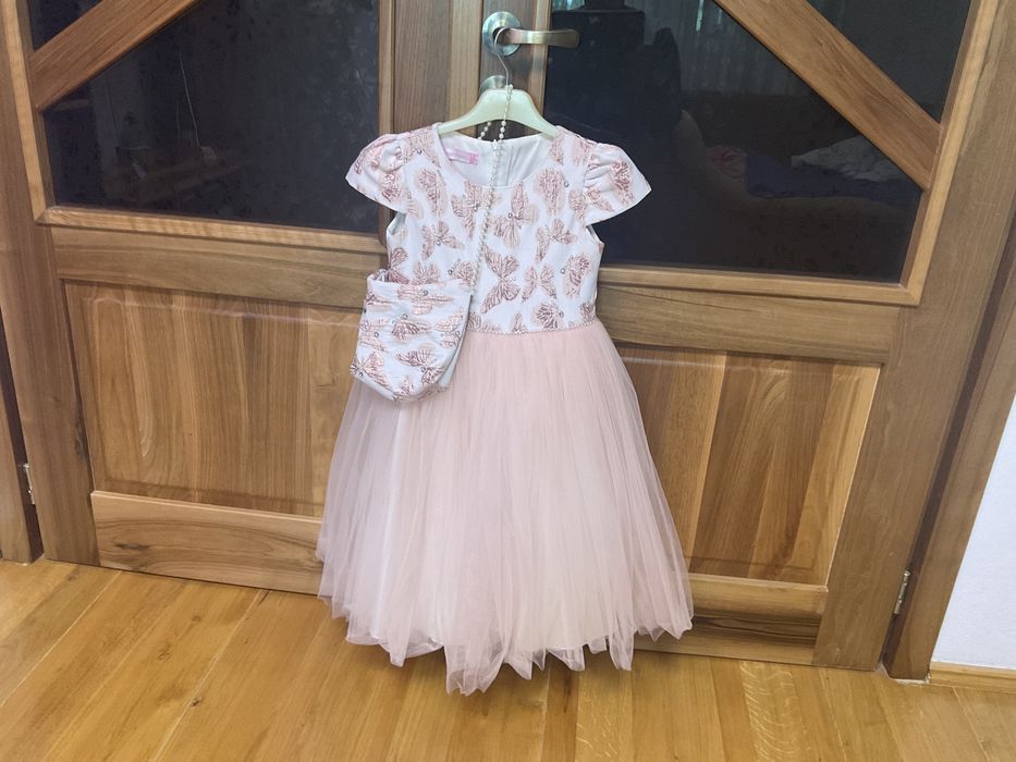 Rochita de ocazie 7-8 ani