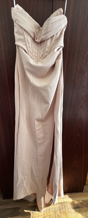 Официална рокля L