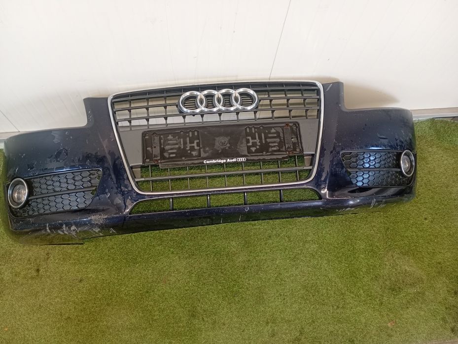 Bara fata completă Audi A5