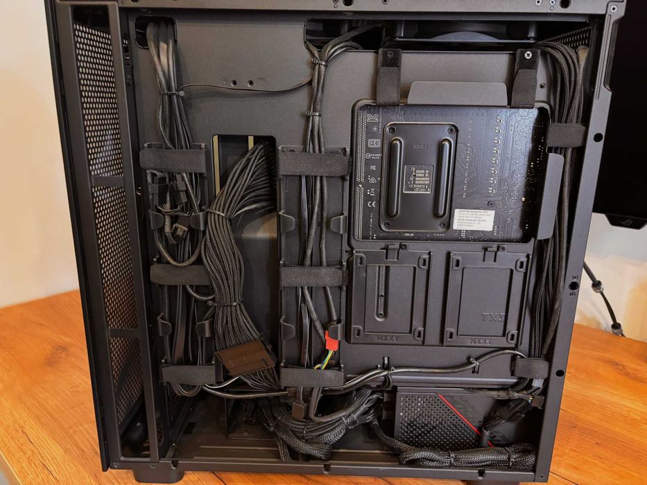 NZXT/Asus Strix - Гейминг Компютърна Конфигурация