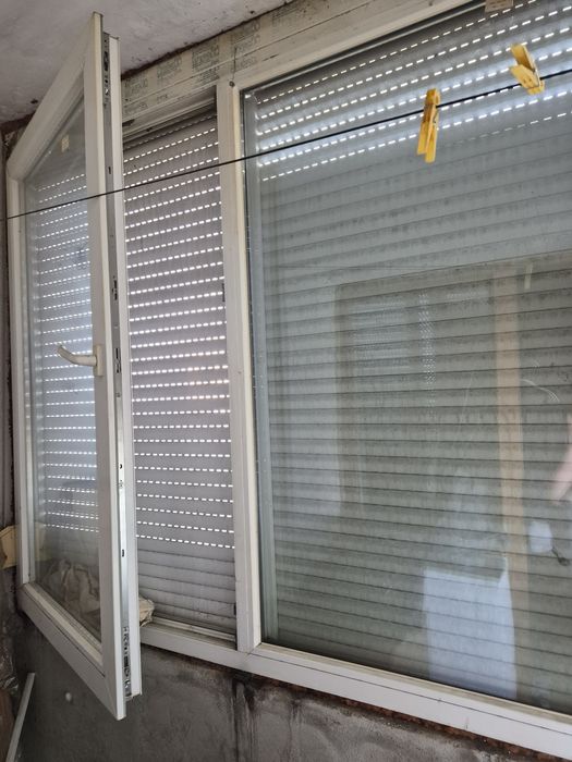 Vand apartament cu 3 camere Buzias