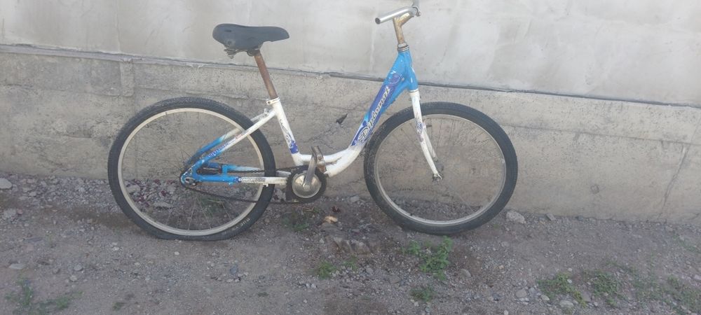Продам велик хороший.
