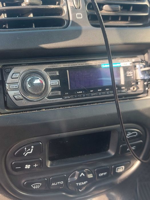 Vând Peugeot 206 sedan plus