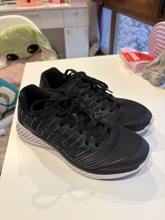 Дамски/junior маратонки Fila