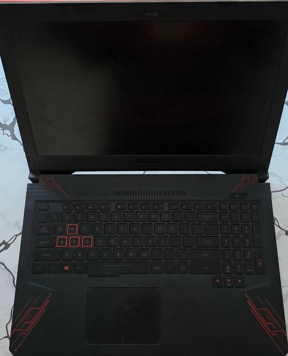 Asus gaming TUF FX504 GD, I7-8750H, 16GB RAM DDR4, GTX 1050