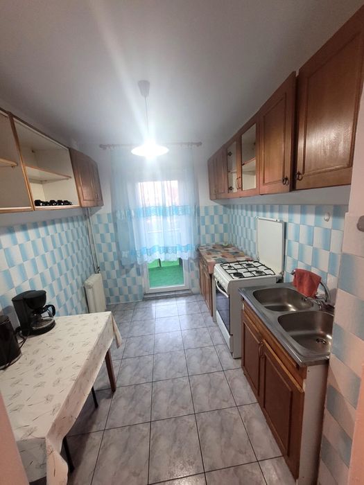 PF Inchiriez ap 2 camere in zona Lotus