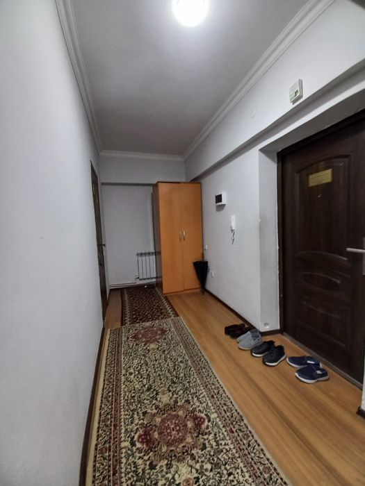 Аренда Нурафшон эски шаҳар макро 3 хона 2 этаж 500у,е