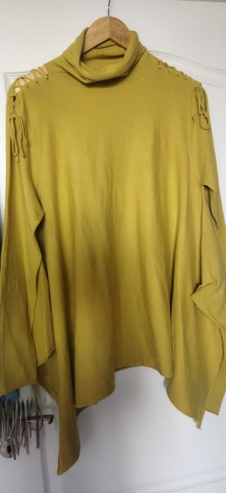 Дамска блуза и шал