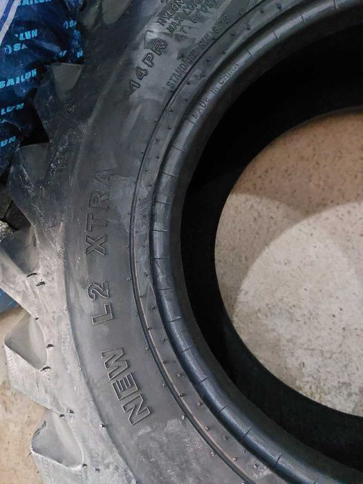 шины для спец техники 12-16.5 Roadbuster