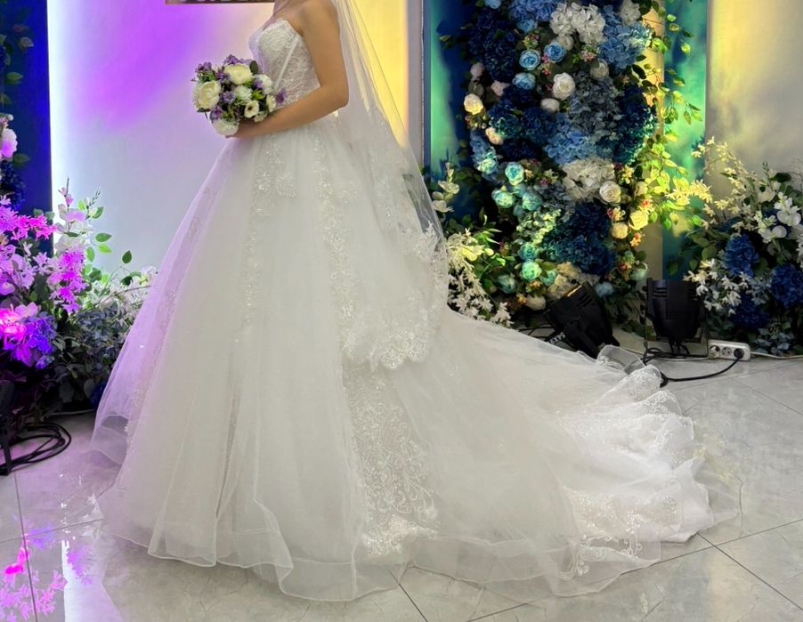 свадебное платье