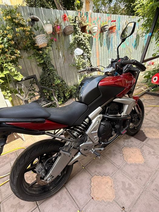 Vând/ schimb cu autoutilitara kawasaki Versys 650 2012, unic proprietar