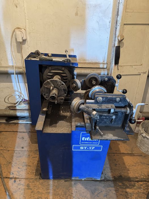 Станок для раскатки железных диск