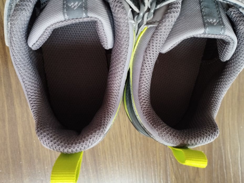 Детски туристически обувки номер 32