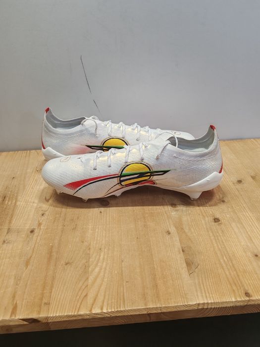 Ghete fotbal profesionale Puma Ultra 5 Ultimate FG