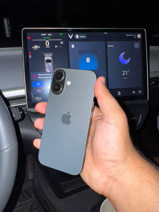 iPhone 17 новый гарантиясымен