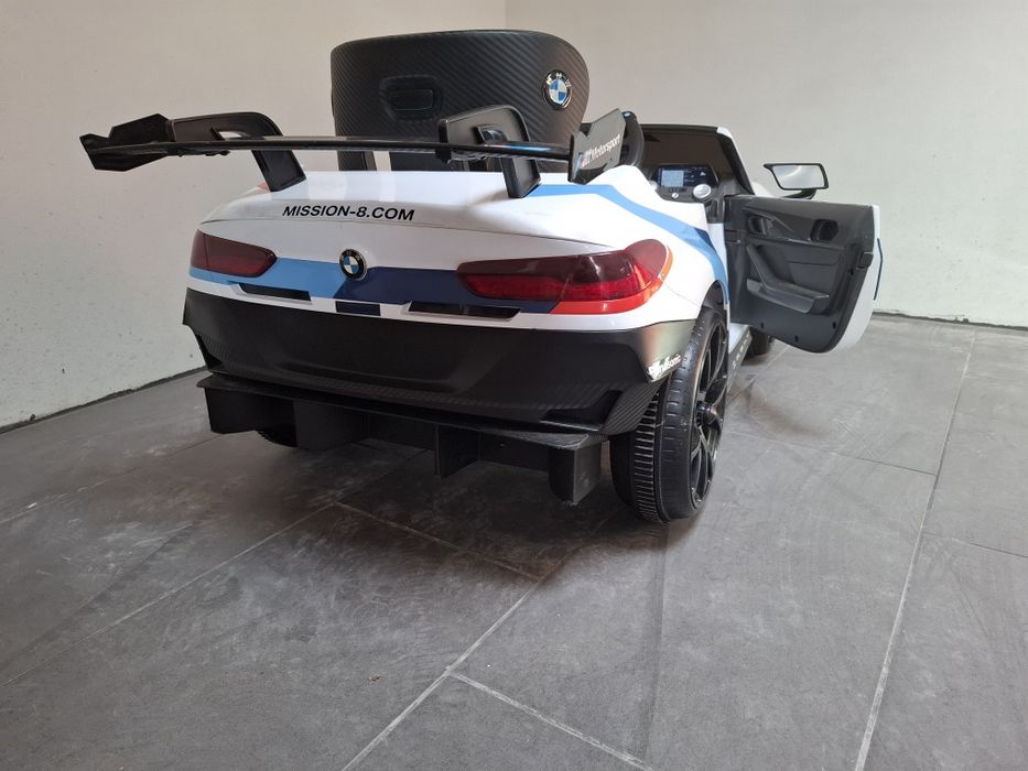 Акумулаторна количка BMW