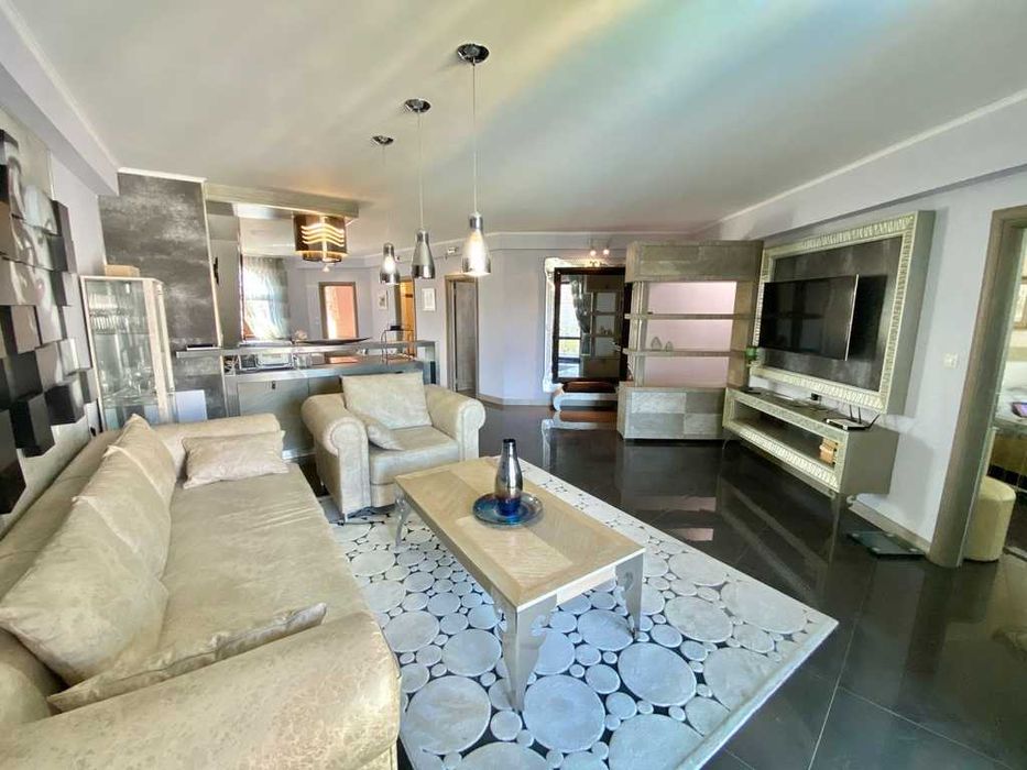 Луксозен многостаен апартамент с хамам в к-с „Естебан“